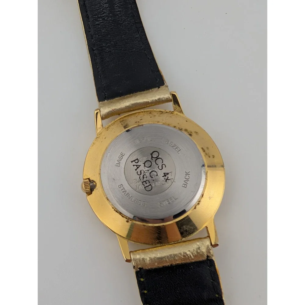 Festive Christmas Santa‎ Claus Watch Women 33mm Floating Crystals- New Battery